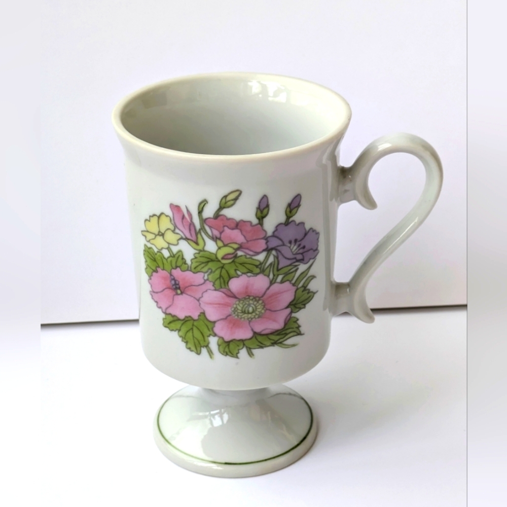 Pretty Porcelain Floral Footed Mug Pink Purple Flowers Cottagecore